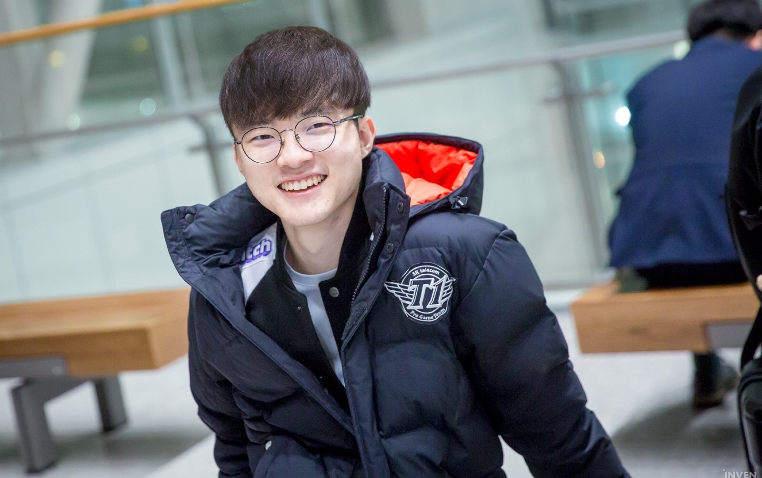 Liquid, Heroic , 3DMAX , pain , GamerLegion , BetBoom, B8 和 aurora 以胜利开启 PGL Masters Bucharest 2025